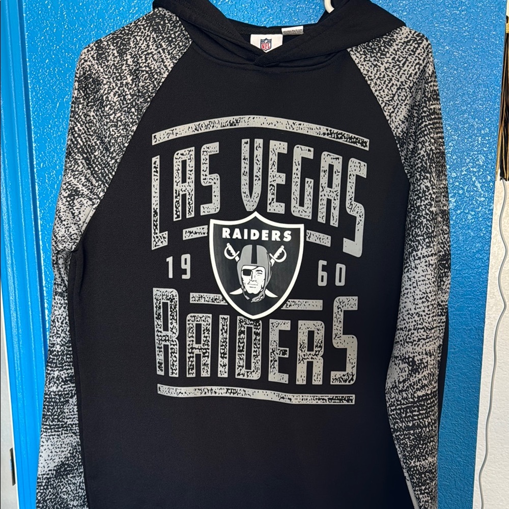 NFL Las Vegas Raiders Black and Gray Sweatshirt